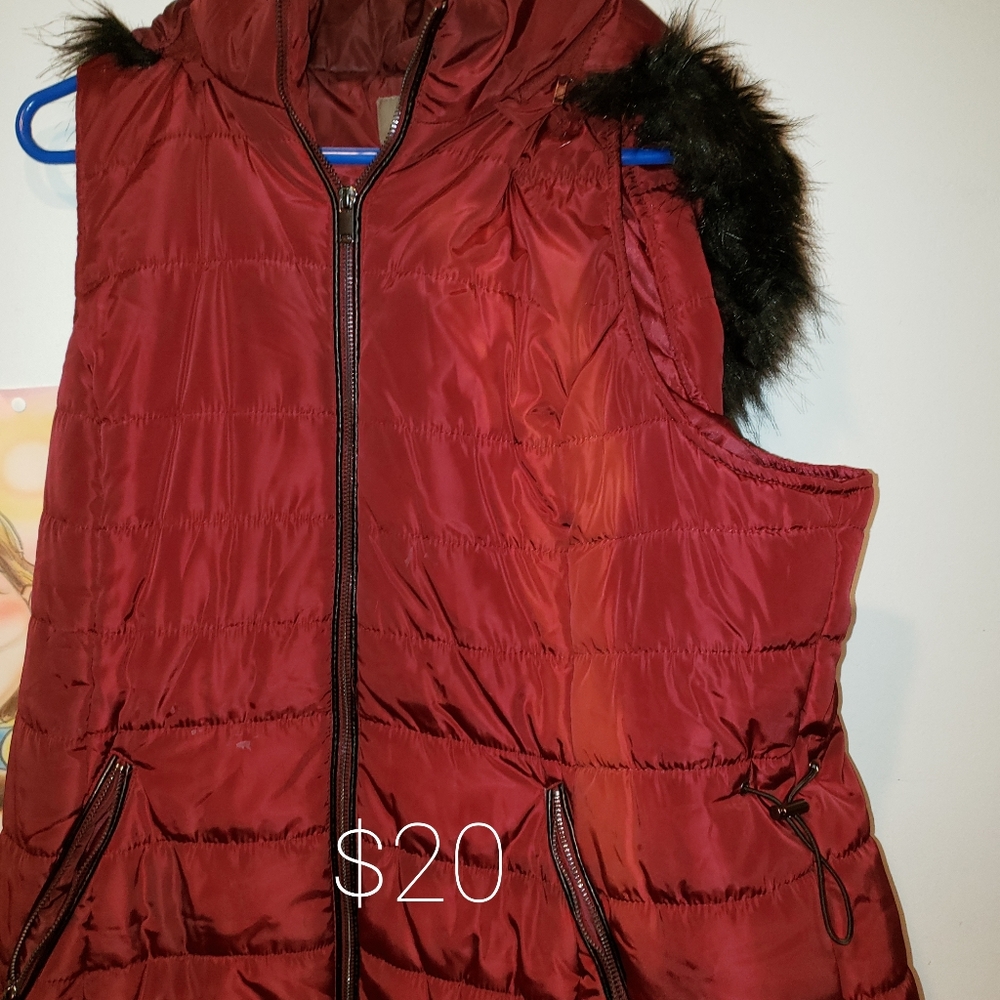 Maurcies vest
